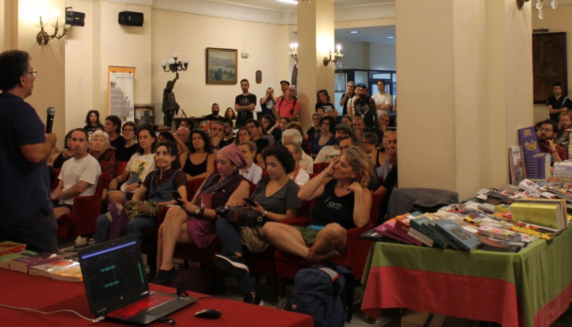 Feria Libro Anarquista Coruña (FLAC)